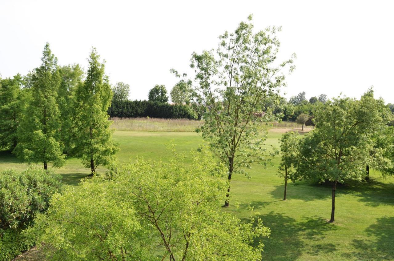 Golf Jesolo Village ➔ Attico Con Piscina Exterior photo